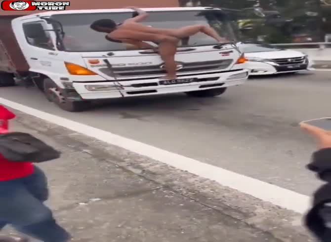 Video :You think you are Spider-Man when you take this substance!